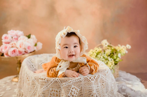 日土孕妇6个月肚子疼